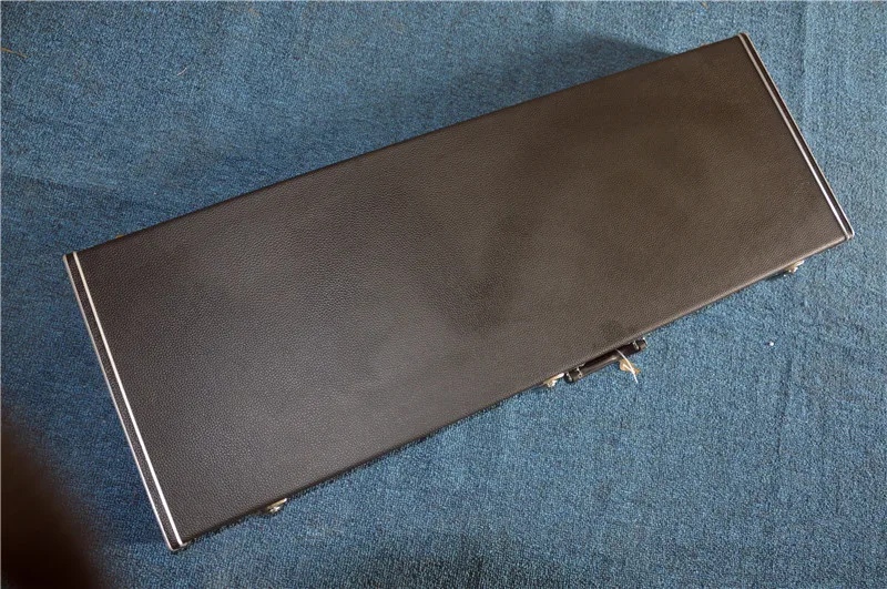 

Custom Shop Electric Guitars Case Rectangle Case All kinds of guitars can be put in case