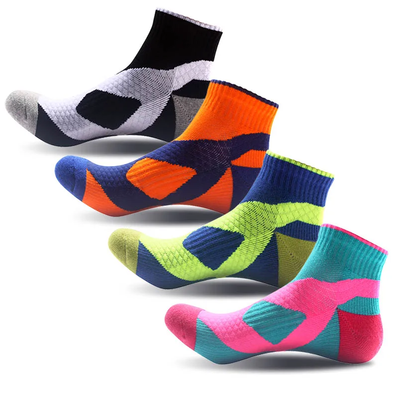 

4Pair Bright Color Men Cool Socks Quality Quick-dry Sporting Sockken Athletics Socs Men Odor Free Crew Socks Spring Summer Sox