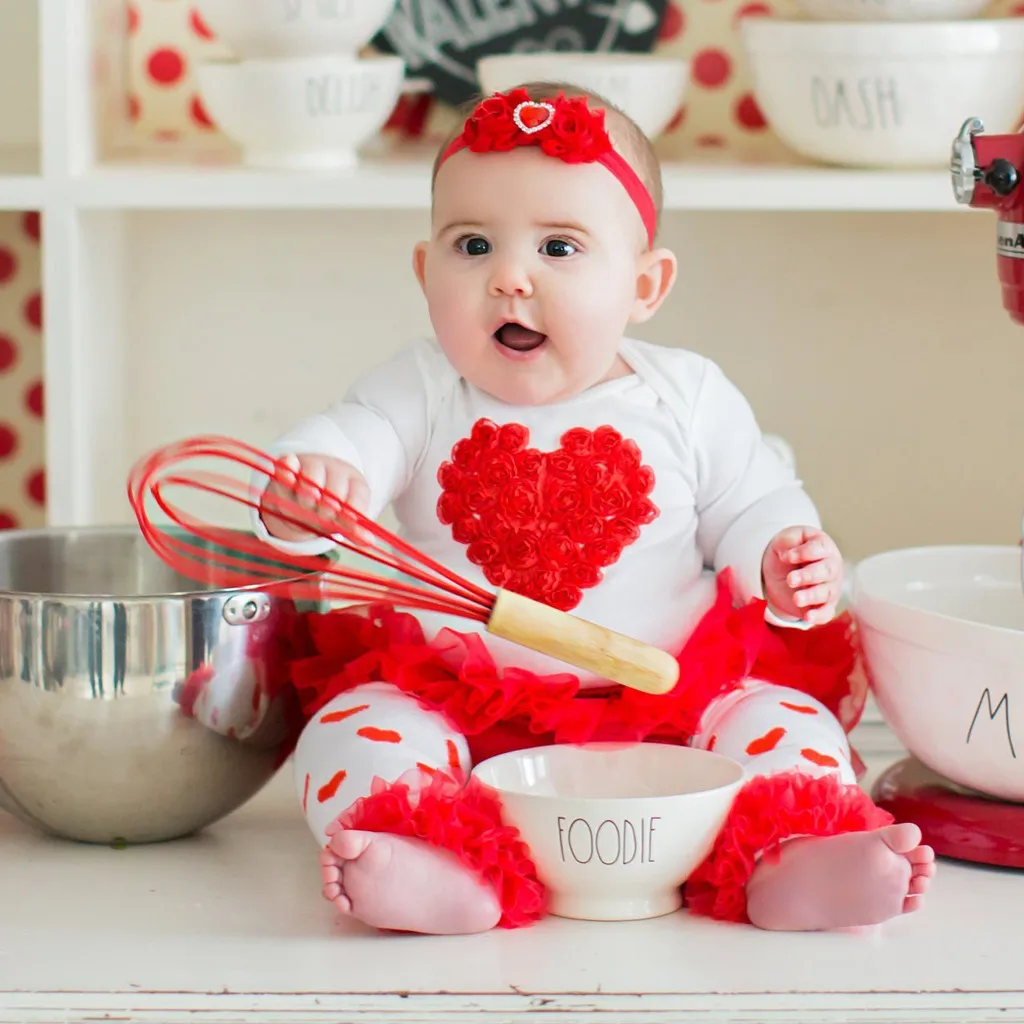 

Newborn Infant Baby Girl Heart Toddler Baby Girl clothes set Floral Romper Tops+Tutu Tulle Skirt Valentine Outfit Set