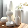 Nordic Classic White Art Ceramic Flower Vase Dining Room Creative Decoration Porcelain Vases 1