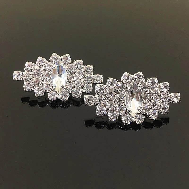 

2017New 50pcs Clear Horse-Eye Crystal Rhinestones Button for Wedding Decoration or DIY Hair accessories HZ343