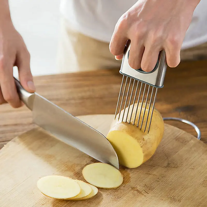 Kitchen Stainless Steel Easy Onion Holder Vegetable Tools Tomato Cutter 