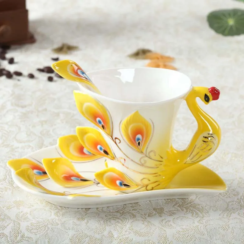 

Chinese Luxury 3D Peacock Coffee Tea Cup Saucer Spoon Color Enamel Ceramic Porcelain Coffee Tea Sets for Home Cafe Gift 6 Colors