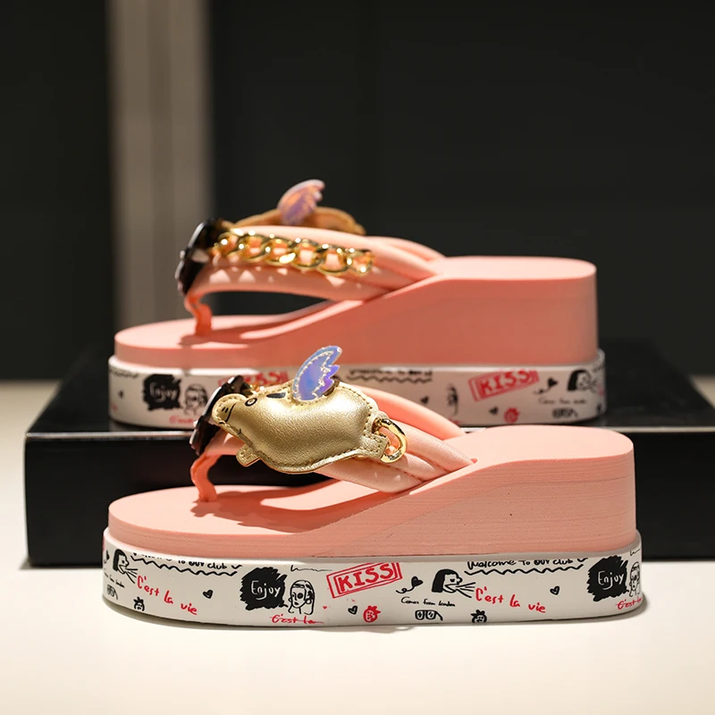 

Platform Women Slippers Wedges Shoes Cute Cartoon Fish Flip Flops Beach Sandals Metal Chains Decor Fashion Summer Slides Shoes