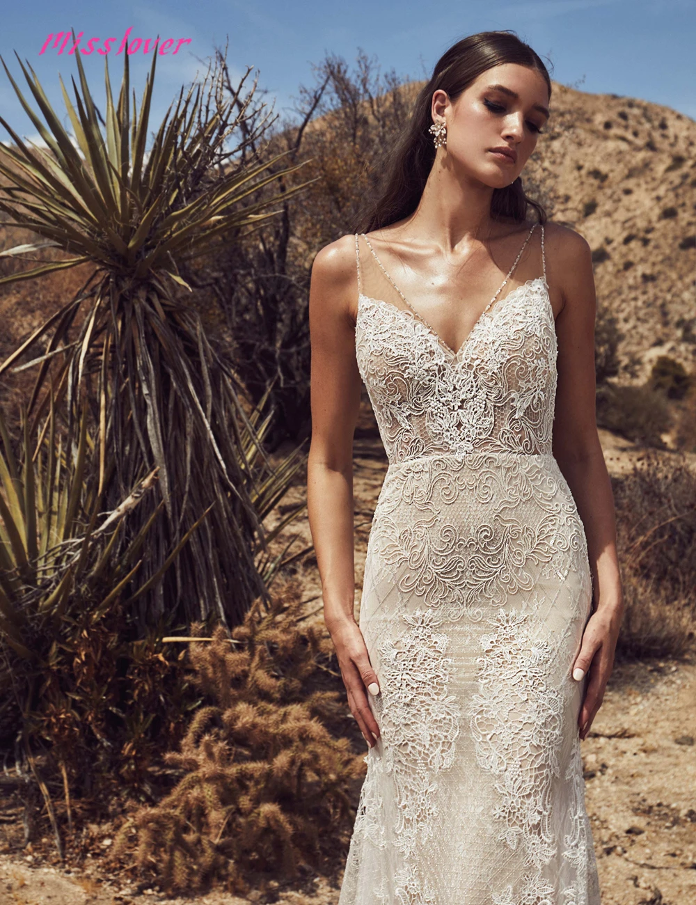 Vestido De Noiva Luxury Vintage lace Mermaid Bride Wedding Dress 2019 new Bridal Gown Sexy V-neck backless Robe de mariee Vestido De Noiva Luxury Vintage lace Mermaid Bride Wedding Dress 2019 new Bridal Gown Sexy V-neck backless Robe de mariee