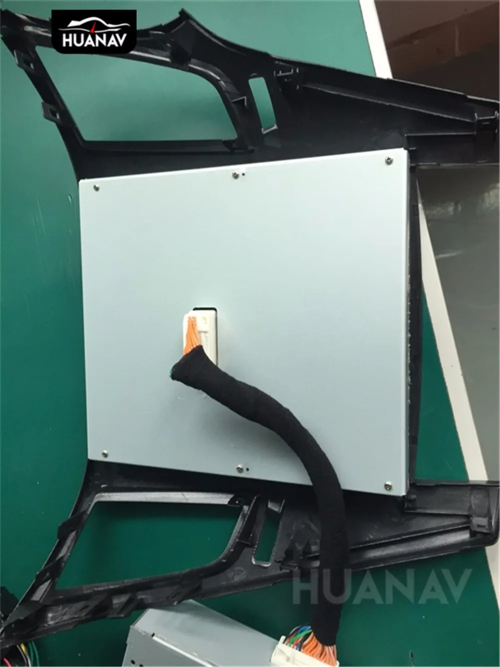 Perfect Tesla style 10.4" Big screen Android6.0 Bluetooth SatNav Car Video CD player GPS navigation for Subaru Legacy Outback 2009-2014 3