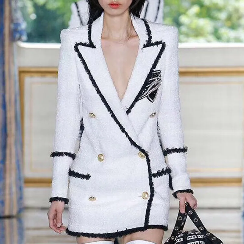 

2018 Luxury Brand Autumn Winter Woman Jacket Rhinestone Badge Double Breasted Turn-Down Collar Flange Fashion Office Lady Coat