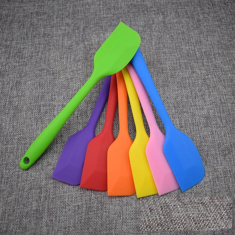 

Kitchen Silicone Cream Butter Cake Spatula Mixing Batter Scraper Brush Butter Mixer Cake Brushes Baking Tool Kitchenware