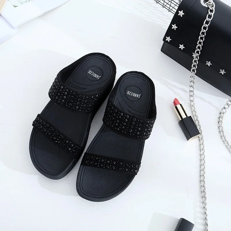 

BALTROP 2019 New Style Summer Women Slippers Ladies chanclas mujer Fashion diamond Slides Beach Thick Bottom Slippers Sandals