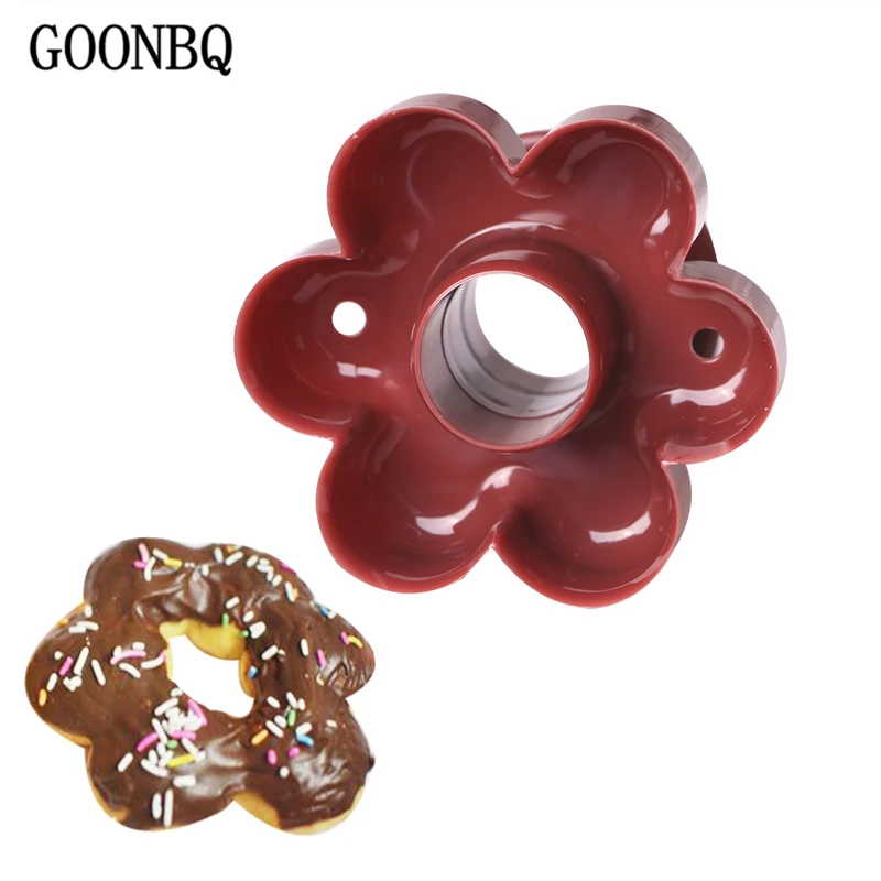 GOONBQ 1 pc Flower Heart Shape Donuts Mold Food Grade Plastic Donut