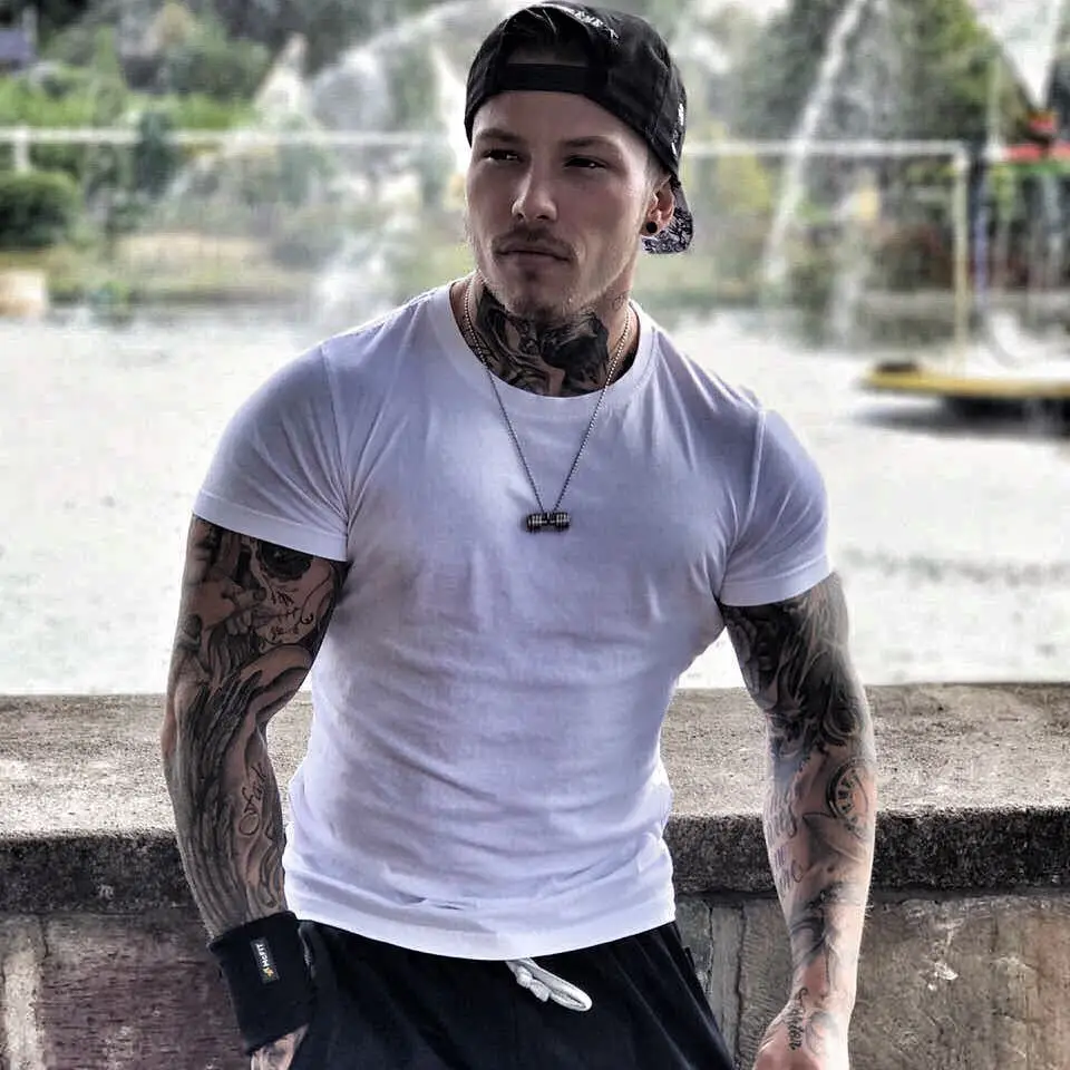 

2019 New Brand Running Gyms Tight Cotton T-shirt Mens Fitness T-shirt Homme Gyms T Shirt Men Fitness Crossfit Summer Tees Tops