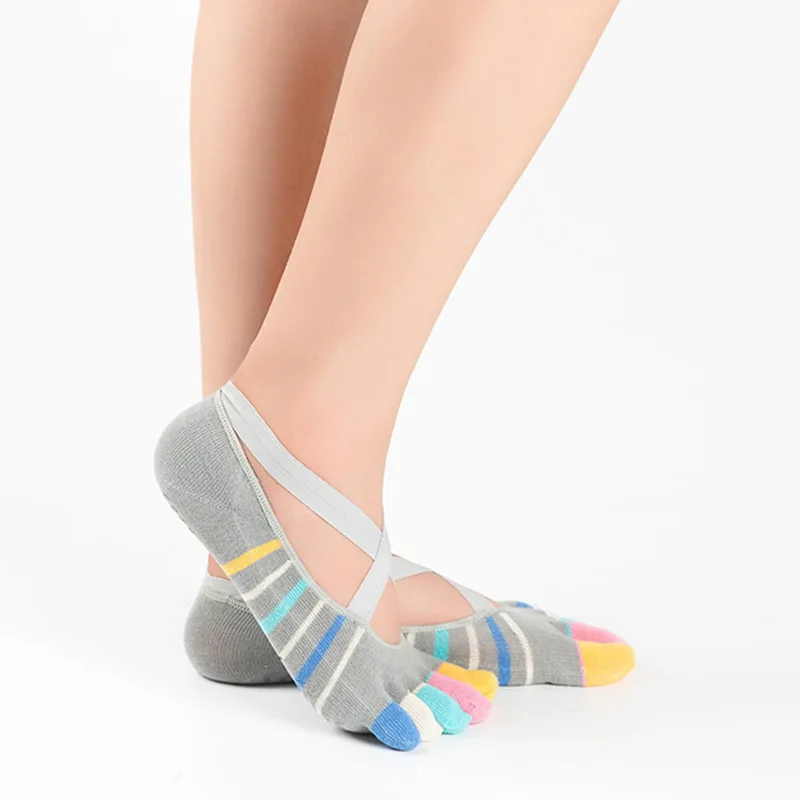 Повседневные женские носки с пальцами пилатеса, Нескользящие силиконовые носки для фитнеса, танцев, бандажные носки для балета, контрастные цвета, пять пальцев, носки-башмачки - Цвет: gray