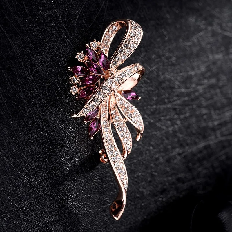 

zircon Brooches Pins Women Flower gold Color Romantic Wedding Brooches Hats Scarf Accessories Buckles Zircon Pins Jewelry