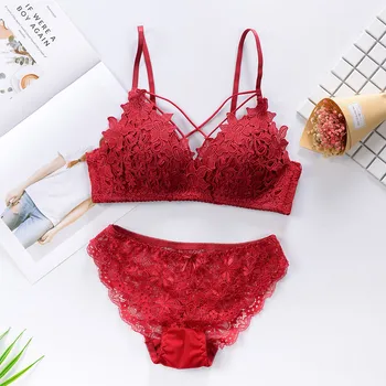 

New 2018 Fashion Sexy Lace Floral Wireless Bra Set Underwear Women Push Up Brassiere Bras For Small Breast Lace Lingerie Set