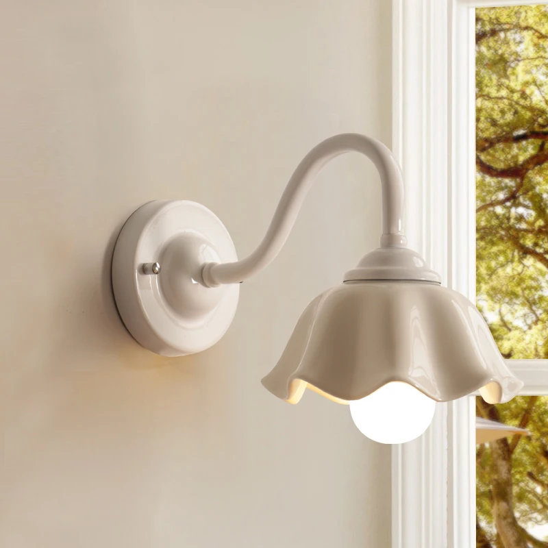 

China Ceramic White Flower LED Lamp Wall Lamps Balcony Aisle Wall Light Entrance Mirror Headlight Home Wall Lighting Lamp F118