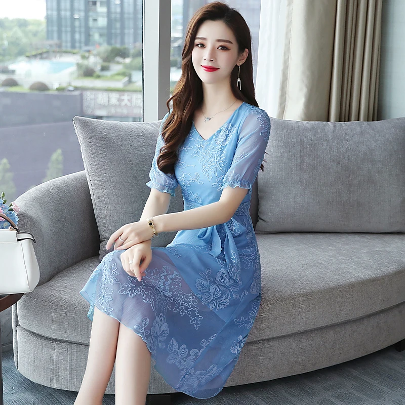 Summer Party Blue Women Dress Embroidery Floral Elegant Lady Slim Midi Vintage Short Sleeve Runway Vestido 2019 New Arrival
