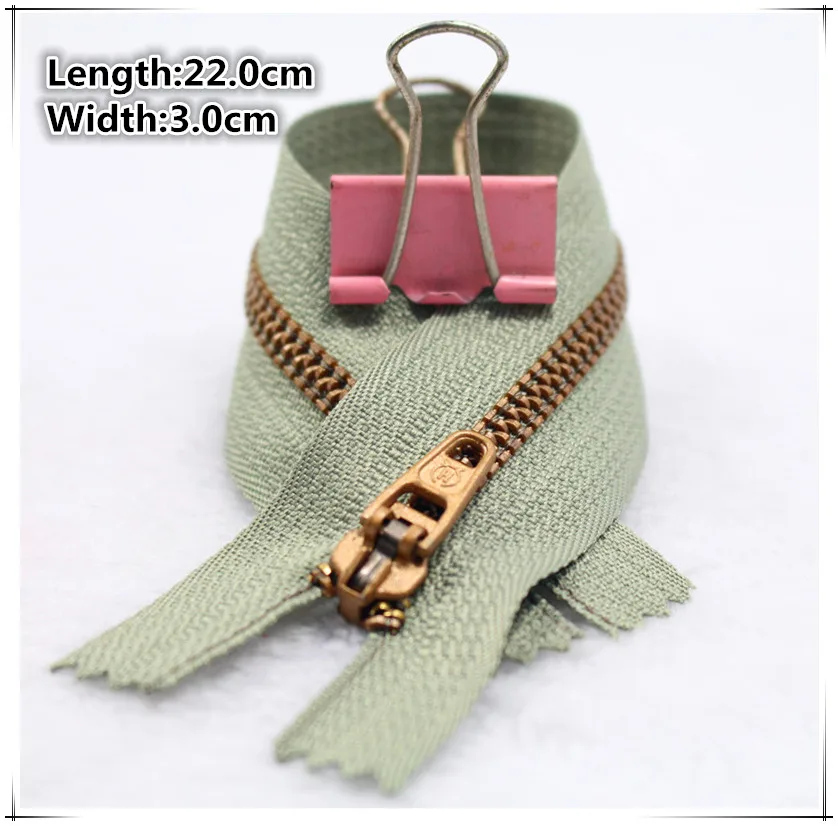

wholesale 22cm 3# 20pcs/lot gold Metal Zipper for Sewing zip Garment Accessories Jeans Zippers Cremalleras DIY tools zipper,005
