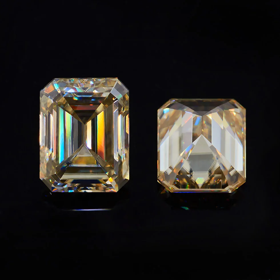 Желтое кольцо с цирконовым покрытием Изумрудное 0.6ct карат 4*6 мм жёлтое похожее на
