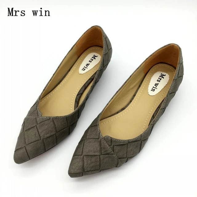 Vintage Style Women’s Pointed Toe Pumps Spring Autumn PU Shallow Slip On Women Low Heel Pumps Office Lady Casual Single Shoes