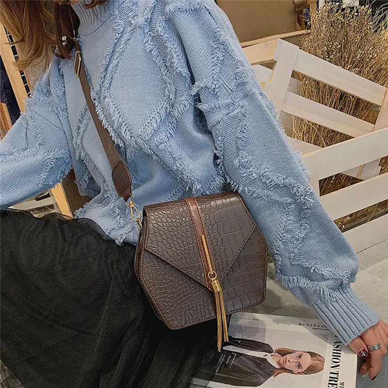 Women Wild Shoulder Bag Crocodile Tassel Small Square Bag bolsa feminina bolso mujer sac a main torebki damskie 40AP119