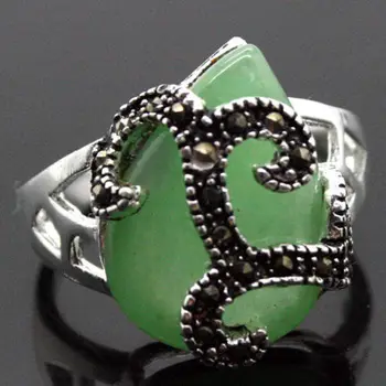 

RARE VINTAGE .925 STERLING SILVER RING MARCASITE GREEN JADE SZ 7/8/9/10