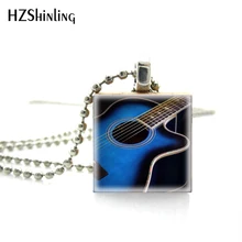 2018 nueva moda Vintage Scrabble de madera azulejos azul y negro guitarra acústica Scrabble Colgante con cadena de bola incluida