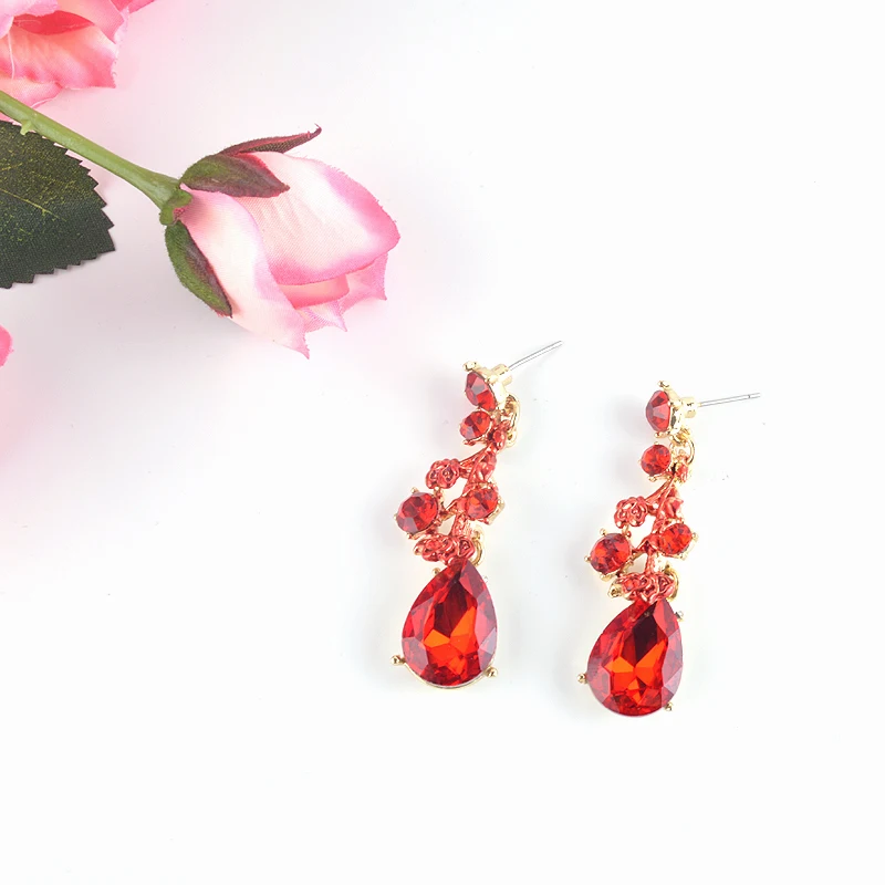 Высокое качество Стразы ювелирные наборы красный цвет кристалл свадебное ожерелье с серьгами женское вечернее платье ювелирные изделия аксессуары
