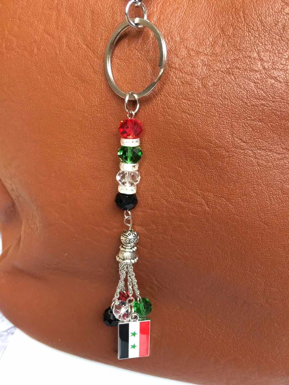 

Syrien new Syria flag jewelry Keychain car Key ring pendant Crystal beads Syrian lady bag keyring Map good gifts Syrie banner