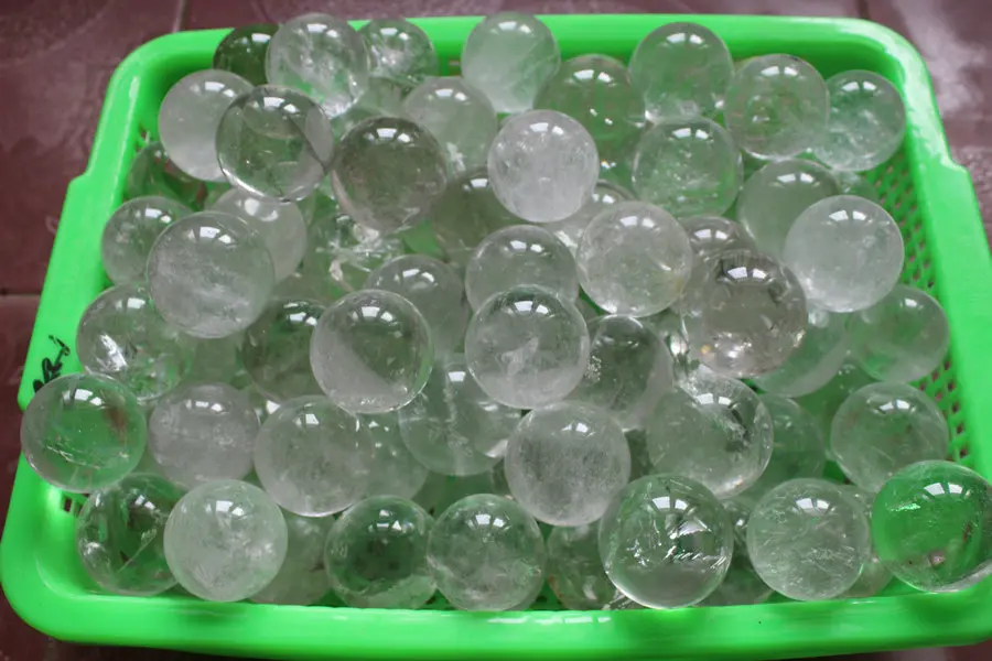 

10kg 22LB NATURAL CLEAR QUARTZ CRYSTAL SPHERE BALL HEALING 40-47mm,Wholesales Price,Free Shipping