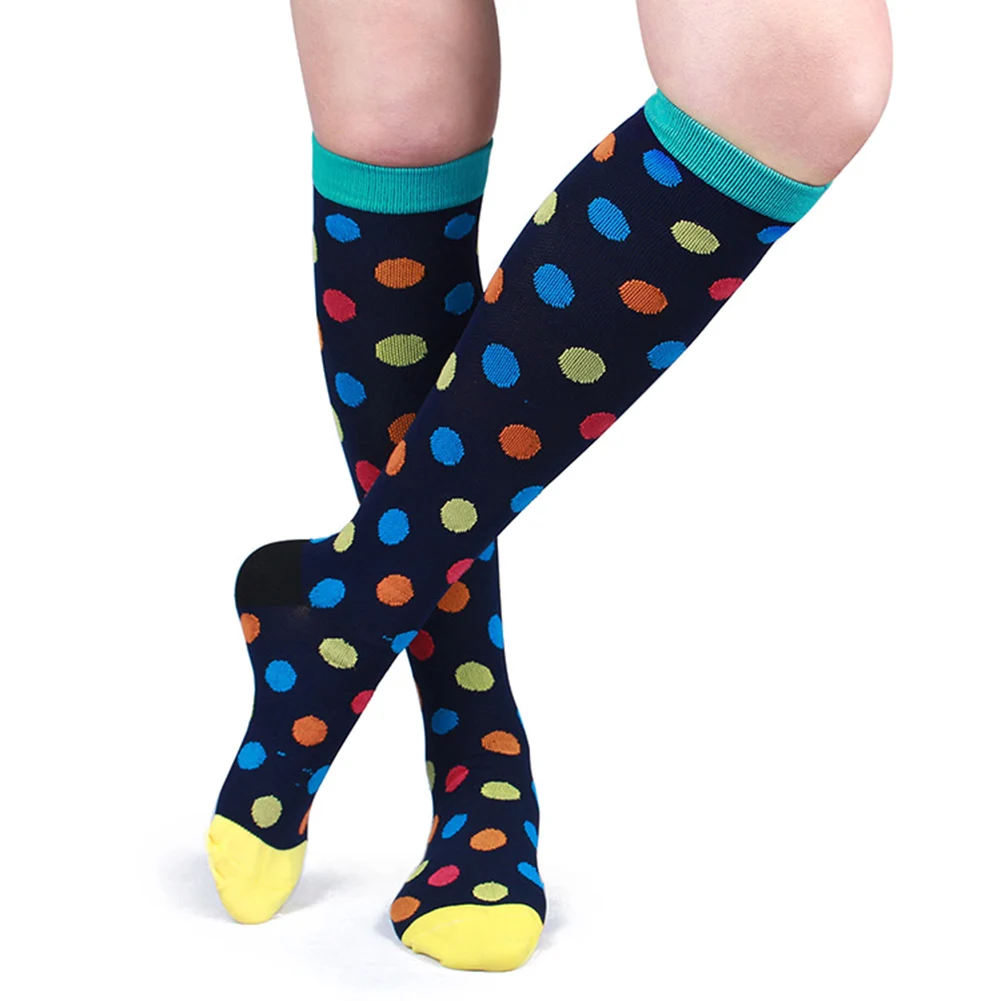 Разноцветные женские длинные облегающие высокие носки, компрессионные Стрейчевые носки, вечерние носки для улицы, забавные эластичные женские носки до середины икры, новинка