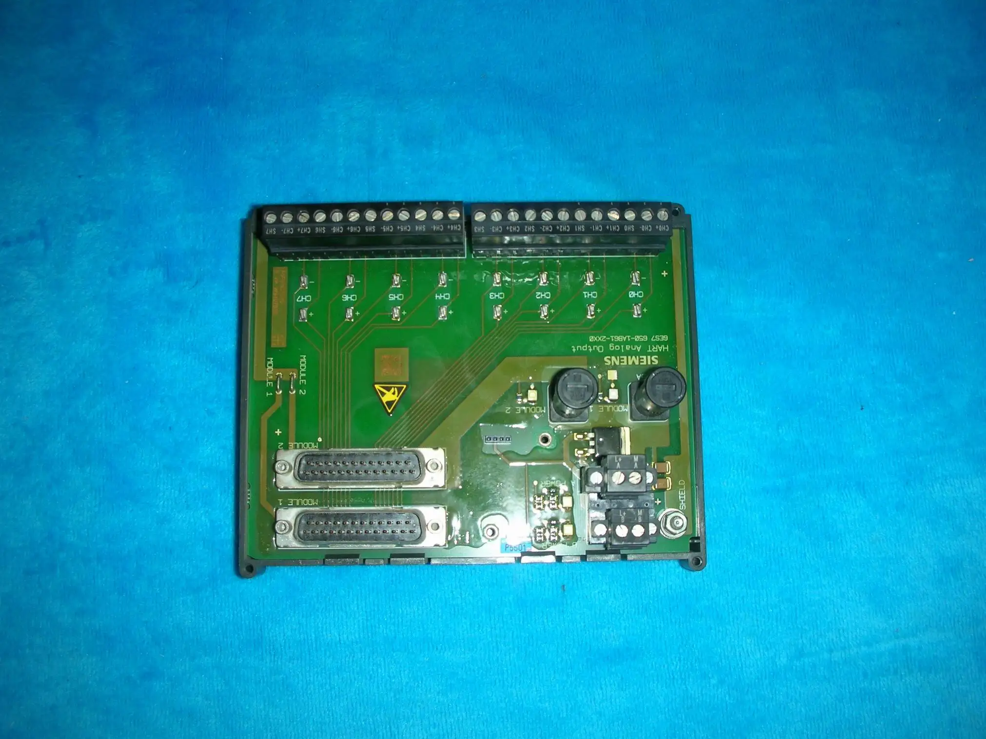 

1 шт.★SIEMENS 6ES7650-1AB61-2XX0
