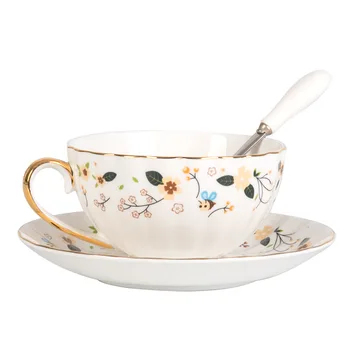 

2019 European Garden Style Ceramic Bone Porcelain Coffee Cup and Dish Set Black Tea Afternoon Cup Flower Cup Gift Box Phnom Penh