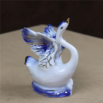 

Ceramic Swan Figurine Porcelain Swan Miniature Home Art and Craft Ornament for Shelf Decoration Cupboard Furnishing Accessories