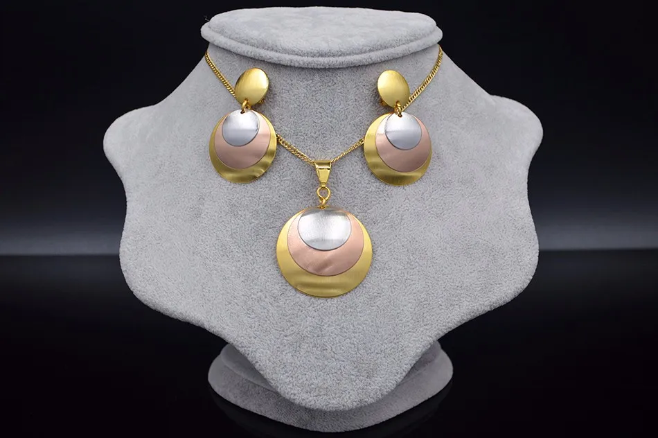 Jewelry sets (1)