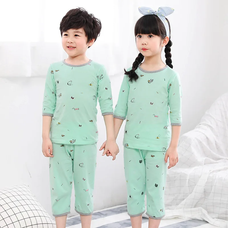 Детские пижамные комплекты с героями мультфильмов летний комплект одежды для мальчиков и девочек хлопковая футболка с короткими рукавами+ штаны, детская одежда для сна детские пижамы