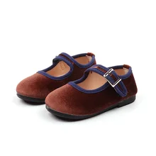 

2018 Autumn New Fashion Baby Girls Toddler Black Flat Moccasins for Children Brand Soft Shoes Baby Girls Princess Party Shoes