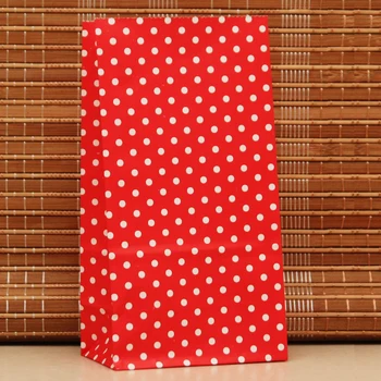 

8Colors White Dot Pattern Paper Gift Bags Packaging 50pcs/lot 18x9x6cm Christmas Wedding Gift Paper Bags For Candy Shops H0172