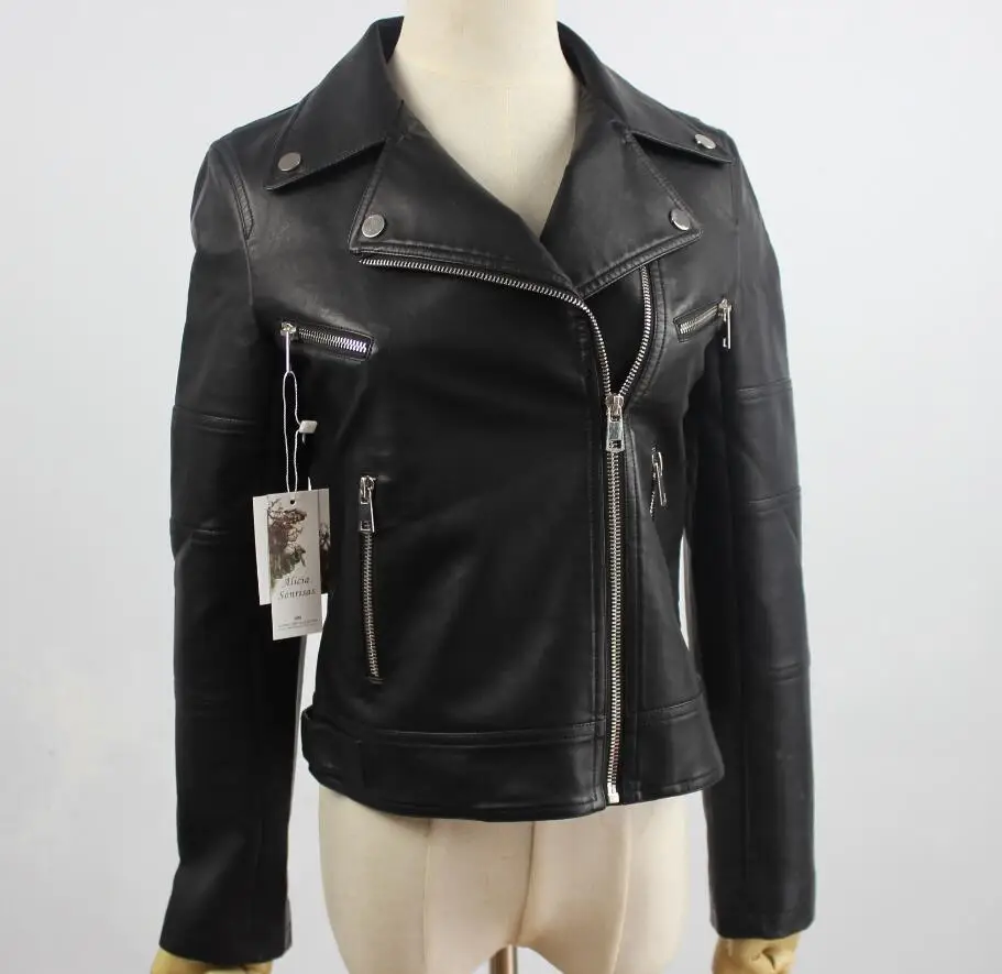 Осень черная кожаная куртка Леди мотоцикла PU пять звезд модельные нашивки дизайн Для женщин кожаные пальто воротник с лацканами куртки LF17019