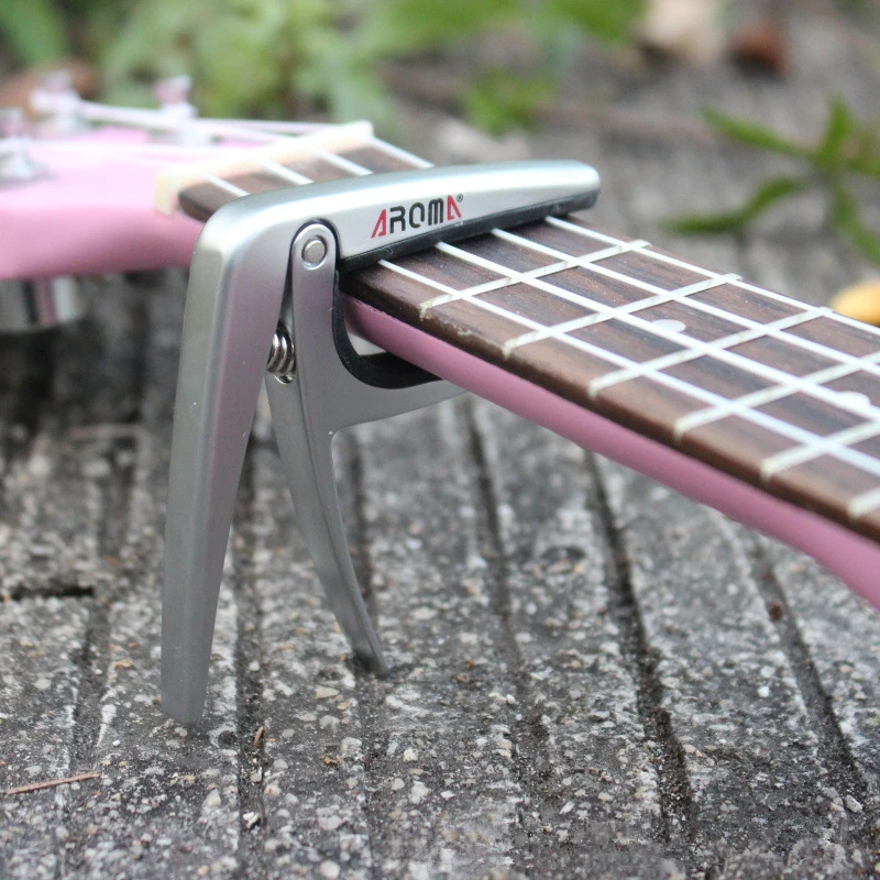 القيثارة كابو لا الغيتار صغيرة مصغرة الصوتية القيثارة رائحة كليب الحصري مادة سبائك الزنك أجزاء الملحقات آلة موسيقية