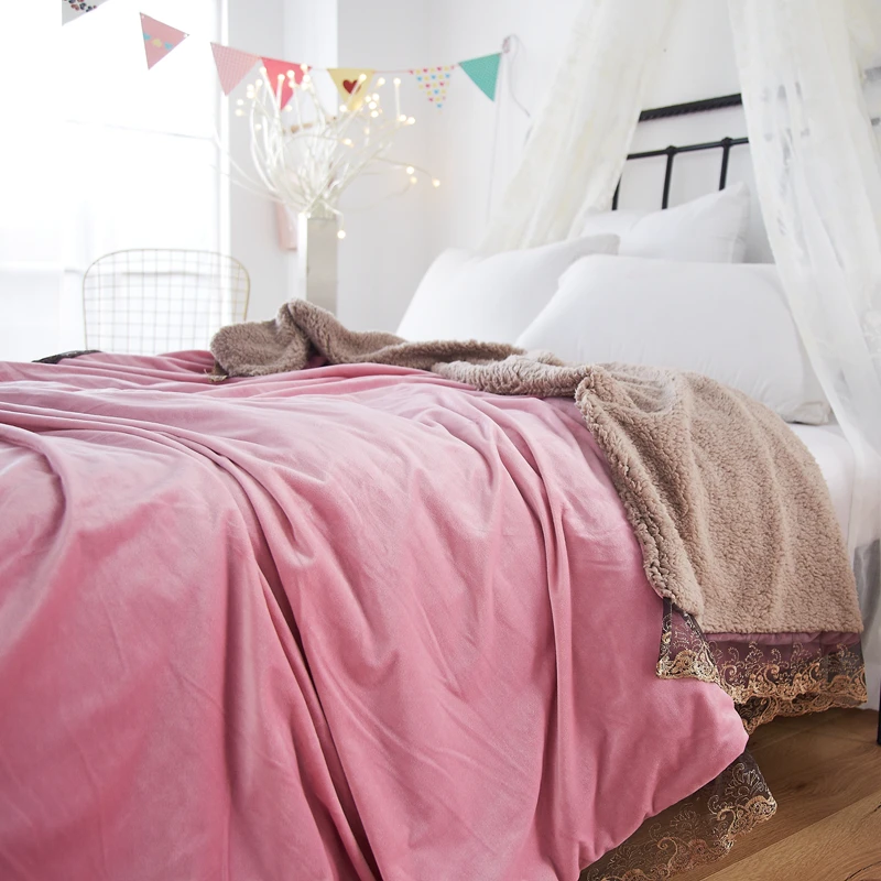 

Powder Pink Double Blanket Embroidered Lace Throw Blanket/Fleece Blanket On The Bed Soft Autumn/Spring Upgraded Flannel Blanket