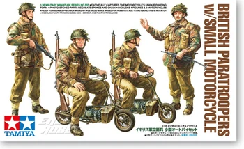 

1:35 British Paratroopers with Small Motorcycle Soldier Model 35337