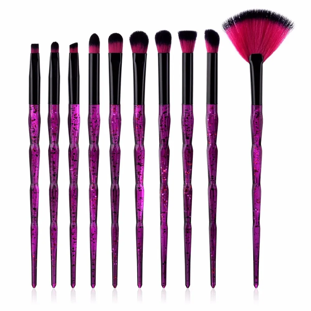 7941318724_1865008406