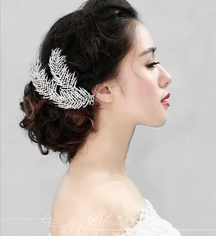2016 Luxury Wedding Hair Jewelry Rhinestone Feather Hair Comb Bridal Bridesmaid Accessories Headpiece F1603