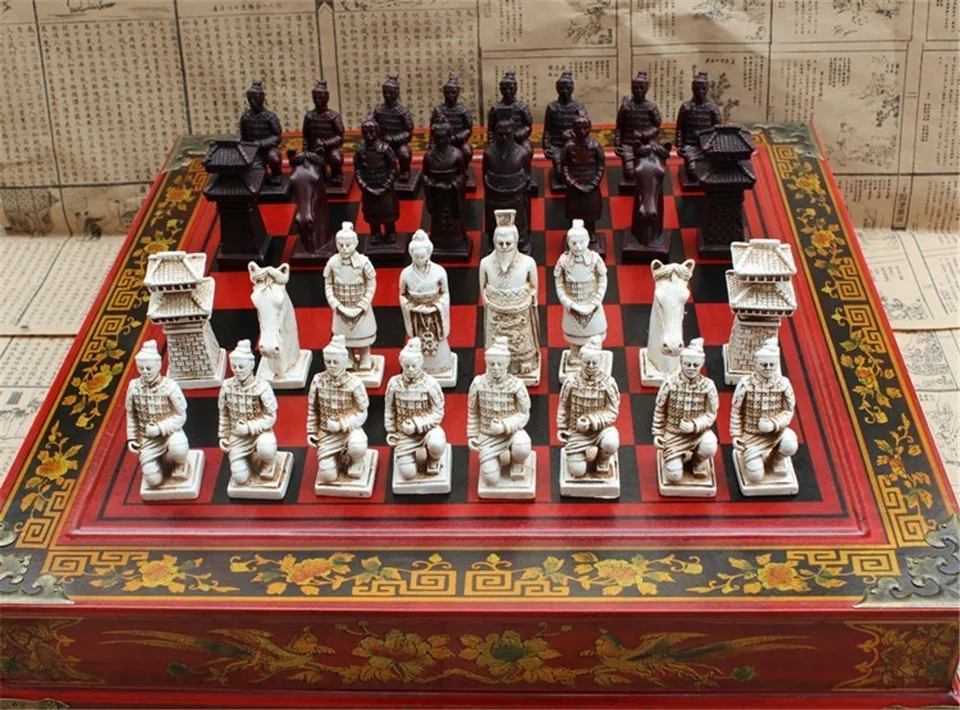 New Wood Chess Chinese Retro Terracotta Warriors Chess Wood Do Old Carving Resin Chessman Oversized Chess Piece Premium