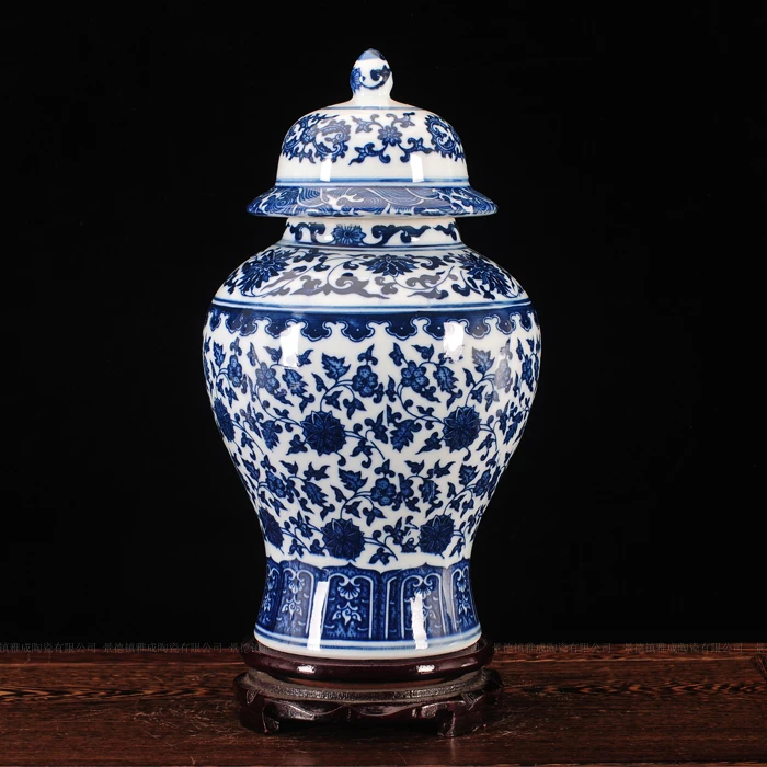 Jingdezhen ceramic jar antique ornament blue and white TV cabinet general tankstorage tank handicraft decorative vase