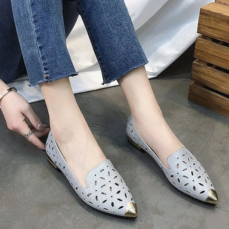 

Spring and Summer New Chaussures Femme Thick With Pointed Single Shoes Female Low With Hollow Breathable Flat Women Shoes DX073