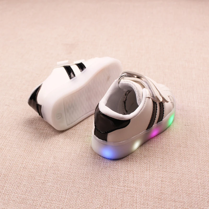 New 2018 brand unisex Spring/autumn baby first walkers rubber solid white pure shoes for girls boys fashionable baby sneakers