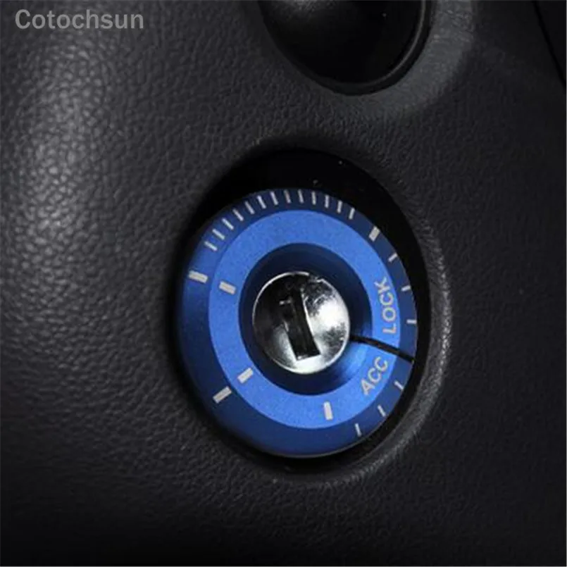 

Cotochsun Car key case for Volkswagen Golf EOS Scirocco Passat Touran Tiguan Jetta POLO/Skoda Octavia Fabia Superb Yeti Roomster