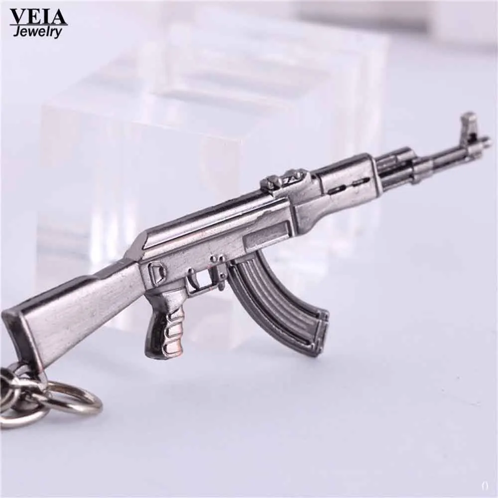 

VEIA Jewelry New Issue Hot Selling Cross Fire CF Assault Rifles AK47 Miniature Weapon Model Keychain Metal Key Ring Dropshipping