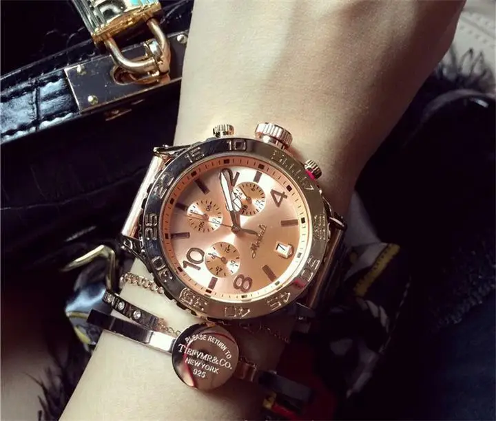 QQ20150818180152
